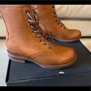 Frye Veronica combat boots